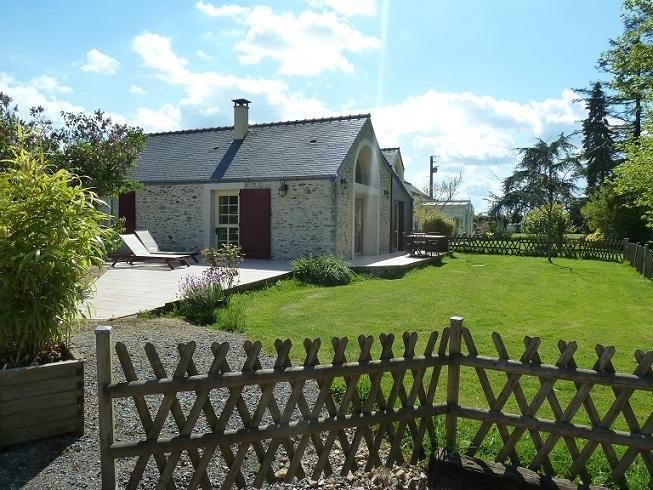 Au Bas Chalonge Chambres D'Hotes Ligné Exterior foto